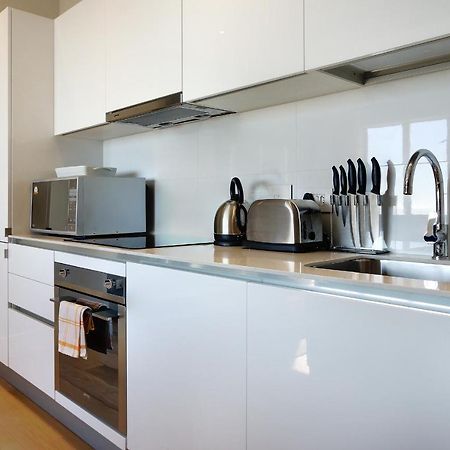 Triangle Luxury Suites By Totalstay Cape Town Bagian luar foto