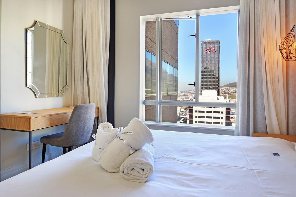 Triangle Luxury Suites By Totalstay Cape Town Bagian luar foto