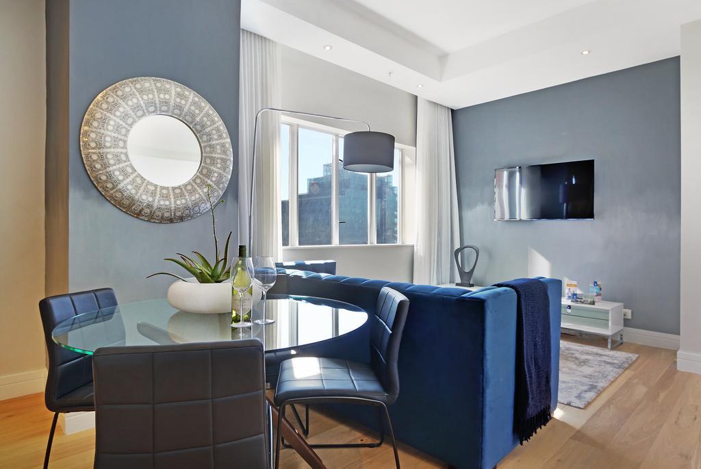 Triangle Luxury Suites By Totalstay Cape Town Bagian luar foto
