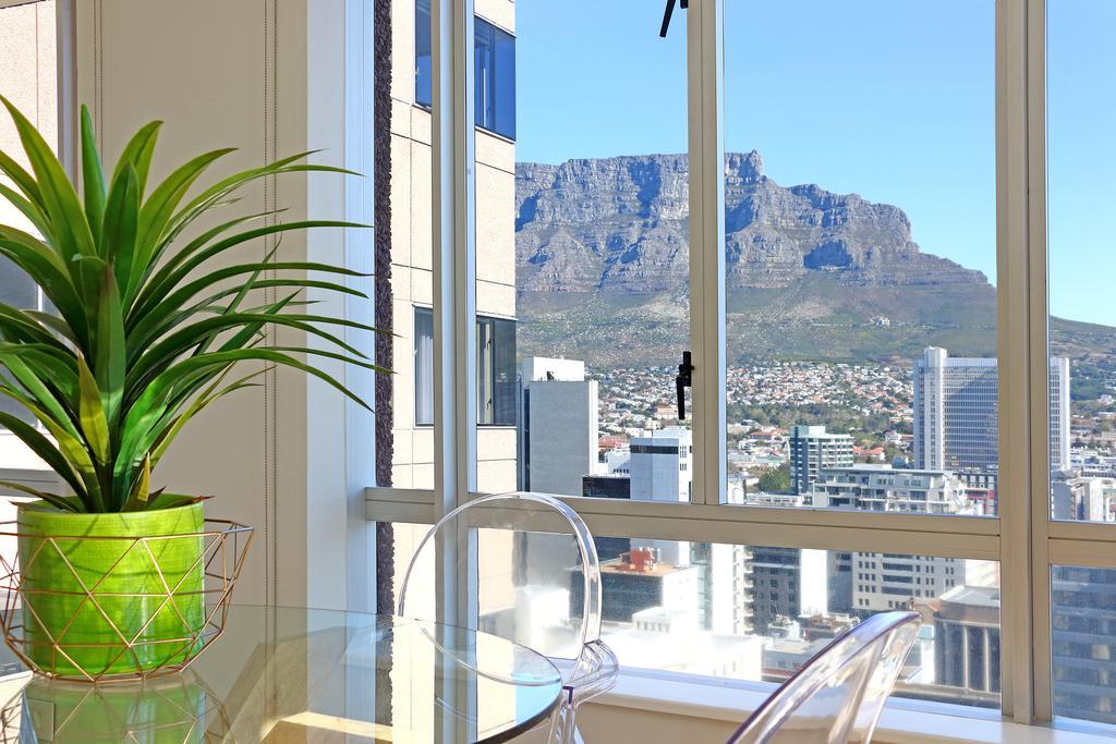 Triangle Luxury Suites By Totalstay Cape Town Bagian luar foto