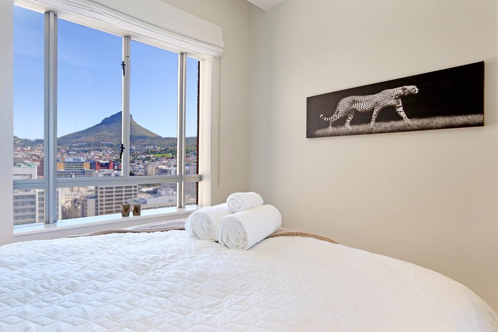 Triangle Luxury Suites By Totalstay Cape Town Bagian luar foto