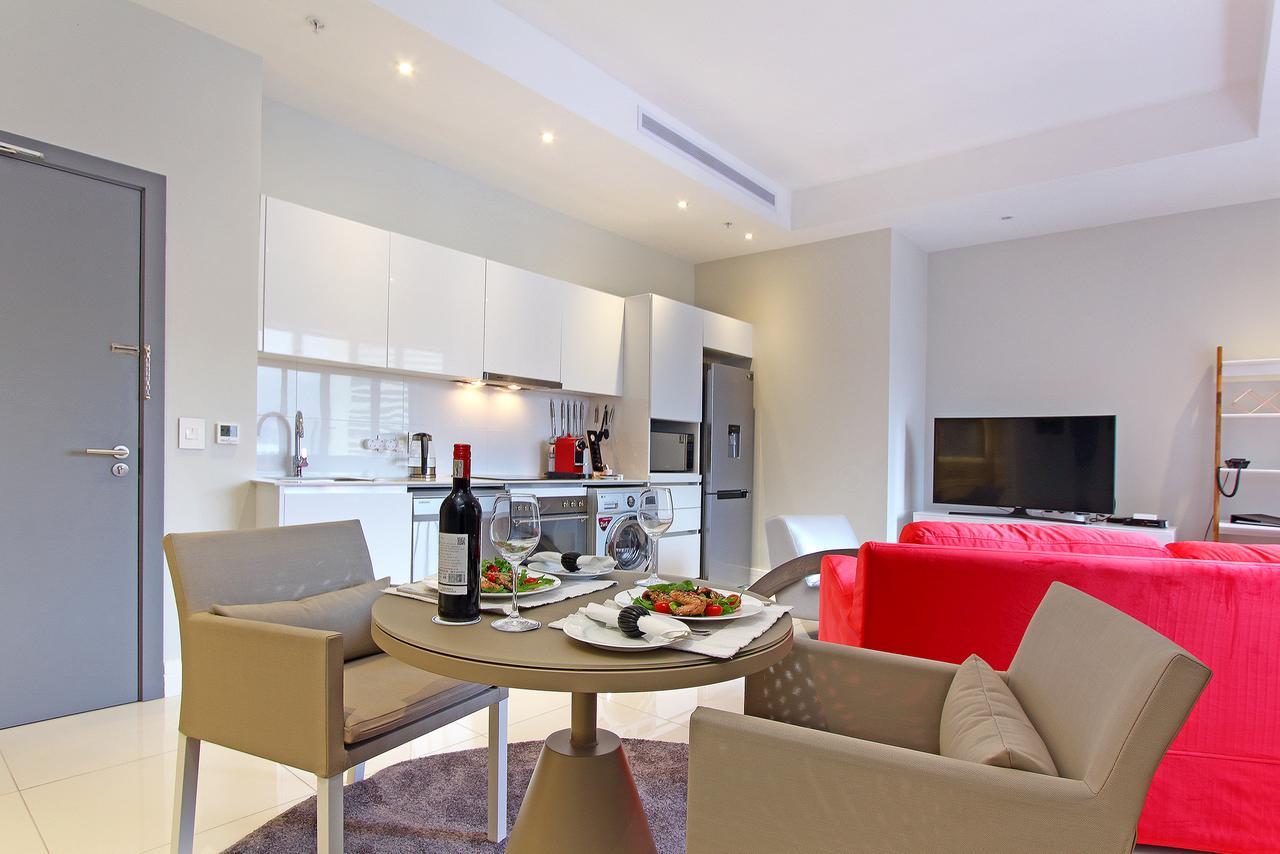 Triangle Luxury Suites By Totalstay Cape Town Bagian luar foto