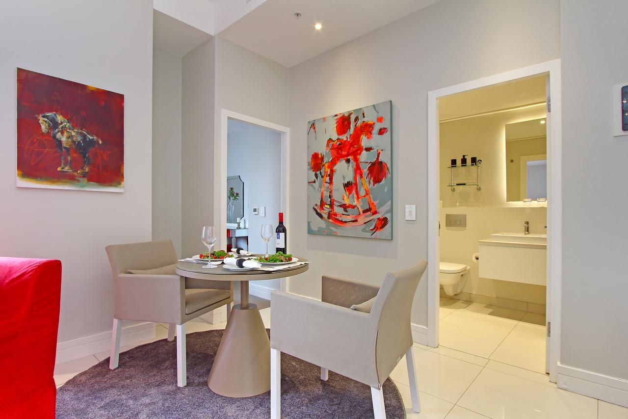 Triangle Luxury Suites By Totalstay Cape Town Bagian luar foto