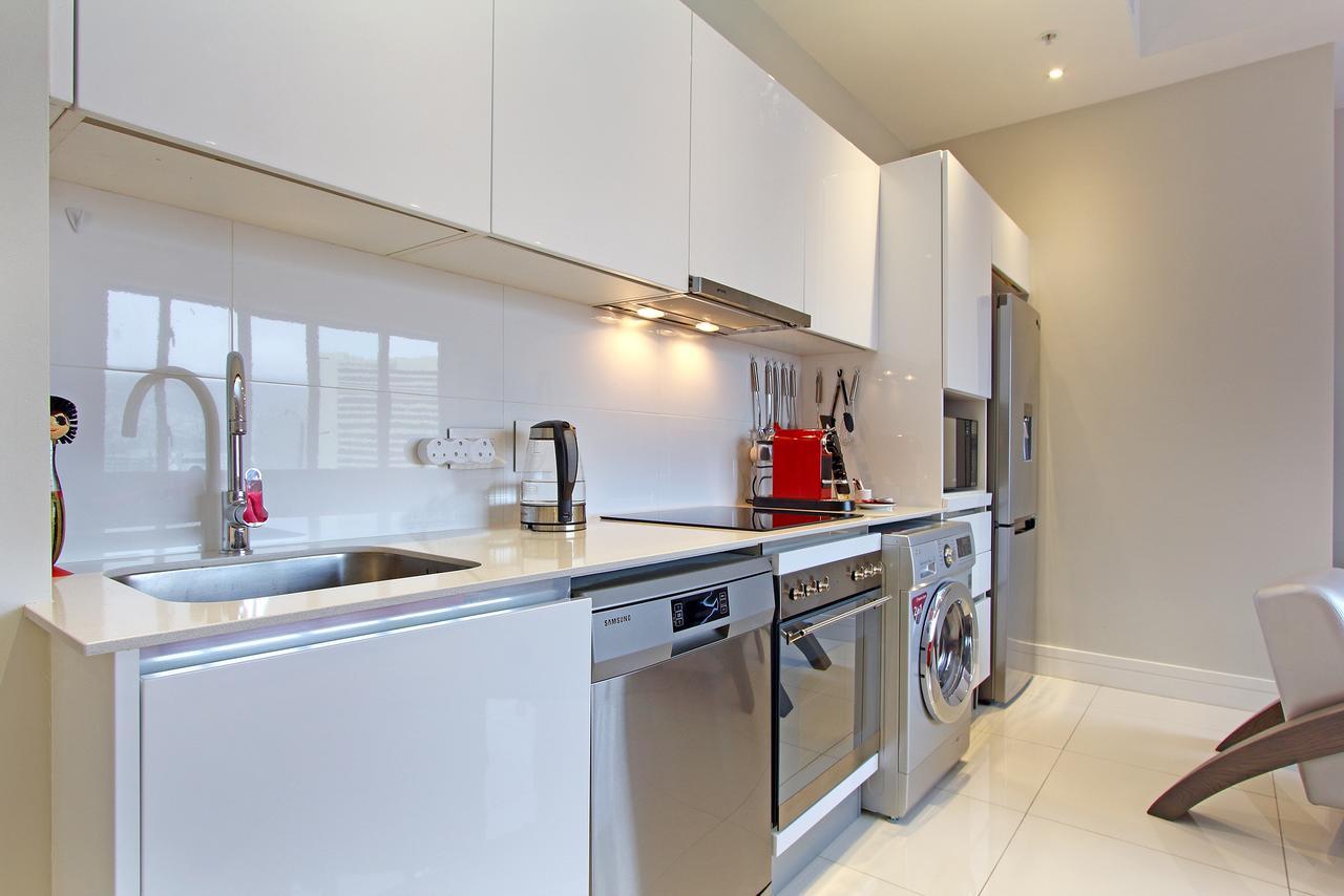 Triangle Luxury Suites By Totalstay Cape Town Bagian luar foto