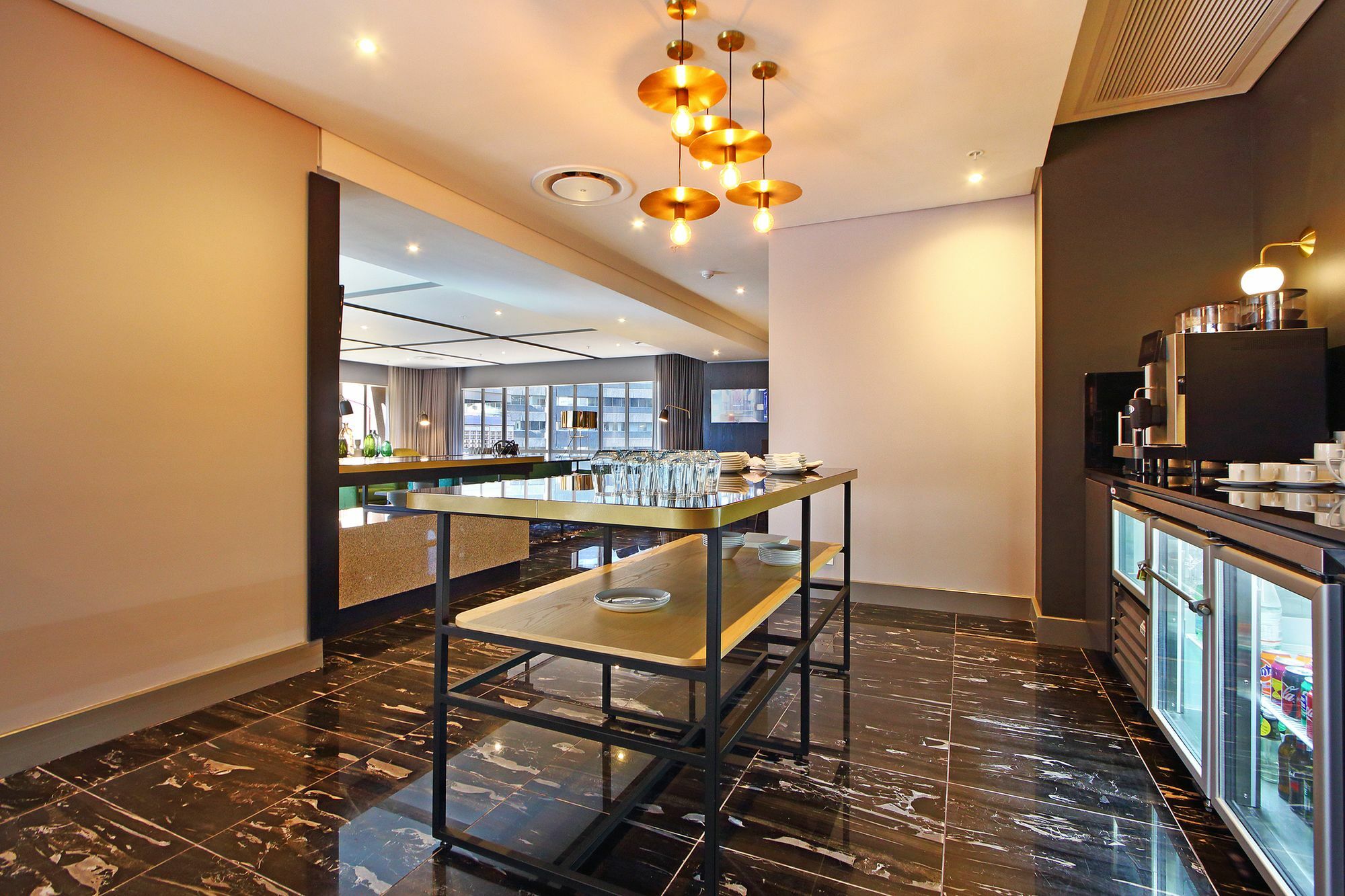 Triangle Luxury Suites By Totalstay Cape Town Bagian luar foto