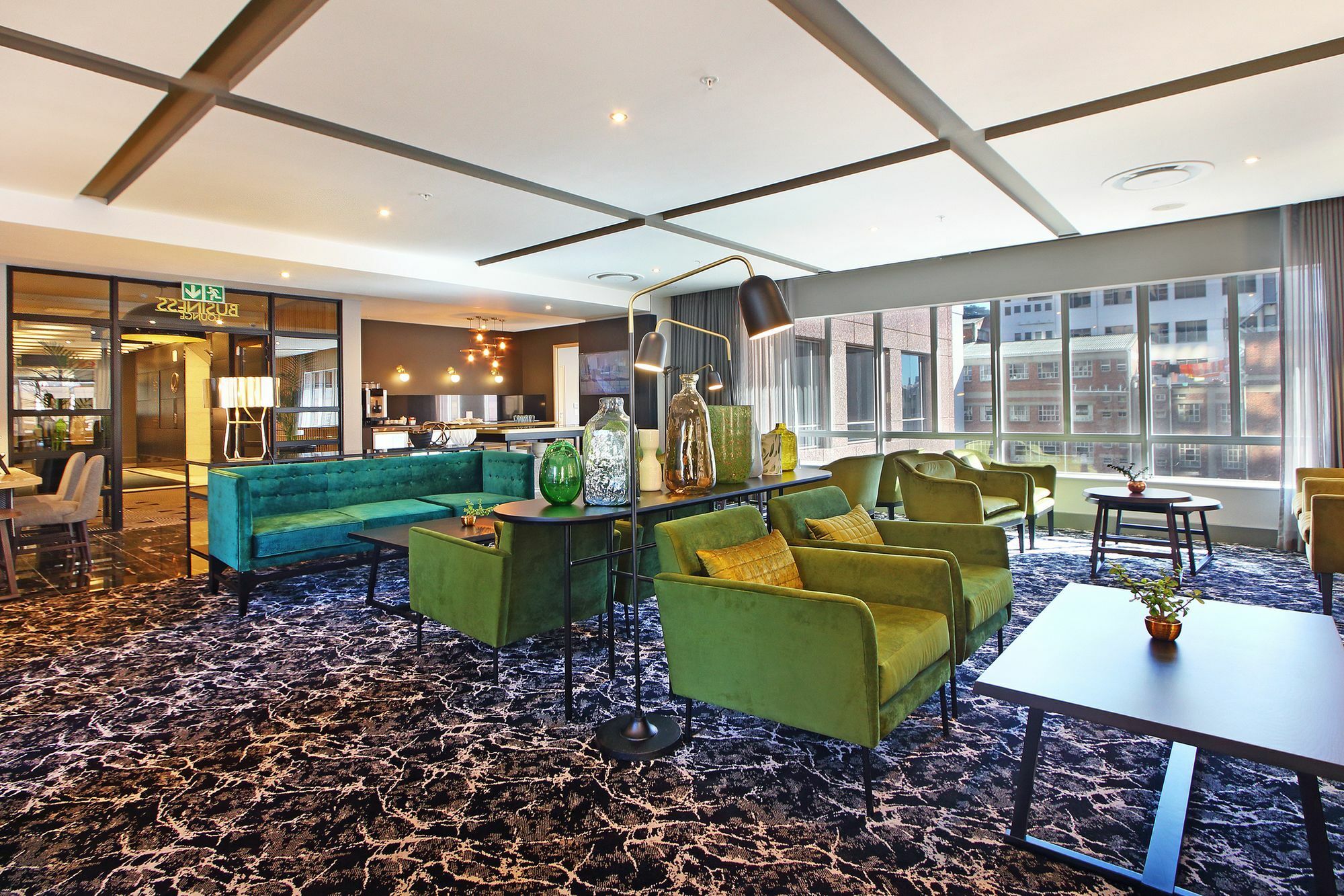 Triangle Luxury Suites By Totalstay Cape Town Bagian luar foto