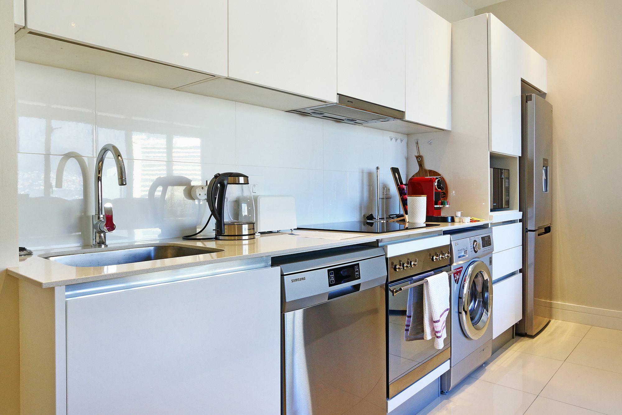 Triangle Luxury Suites By Totalstay Cape Town Bagian luar foto