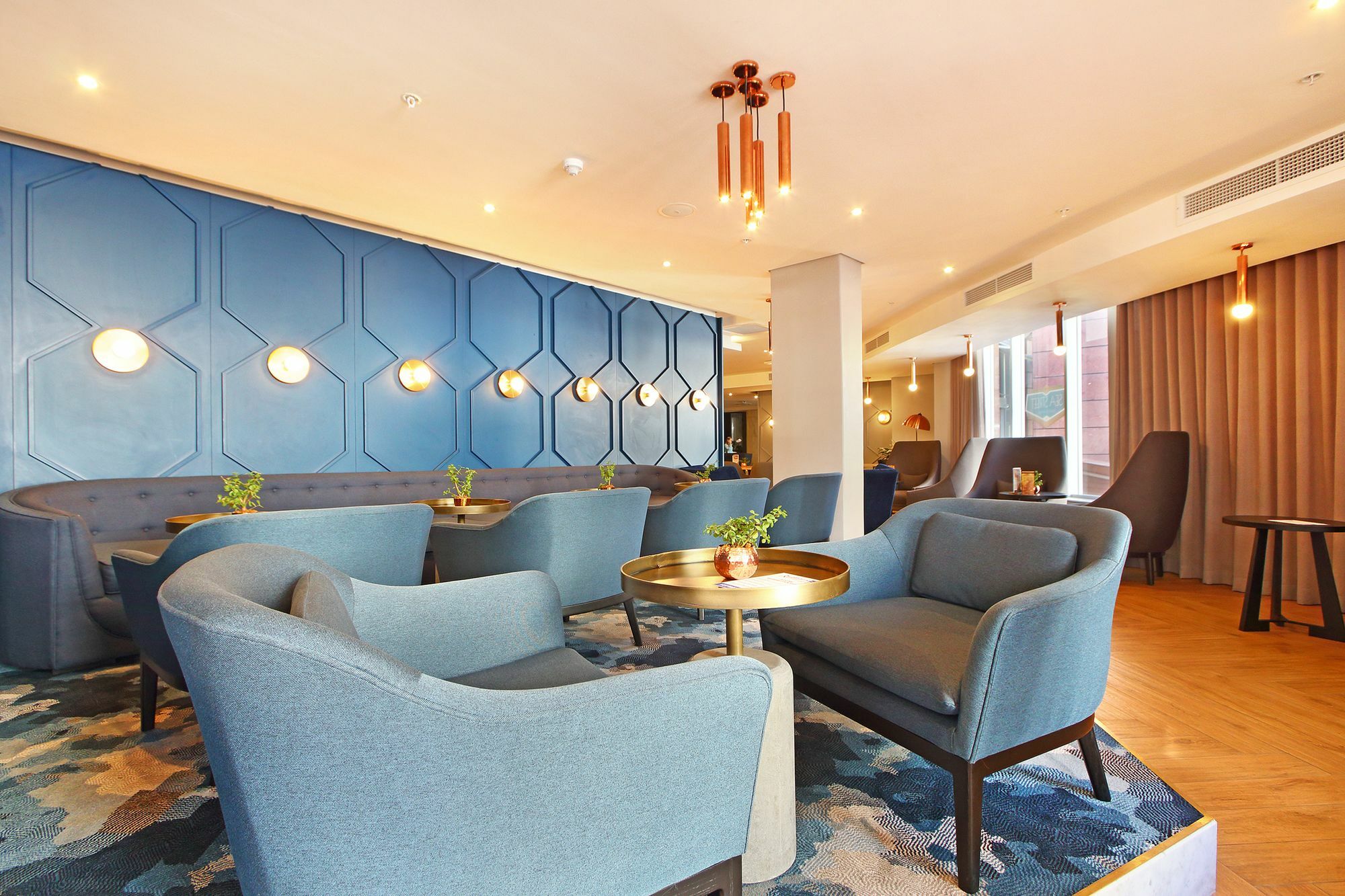 Triangle Luxury Suites By Totalstay Cape Town Bagian luar foto