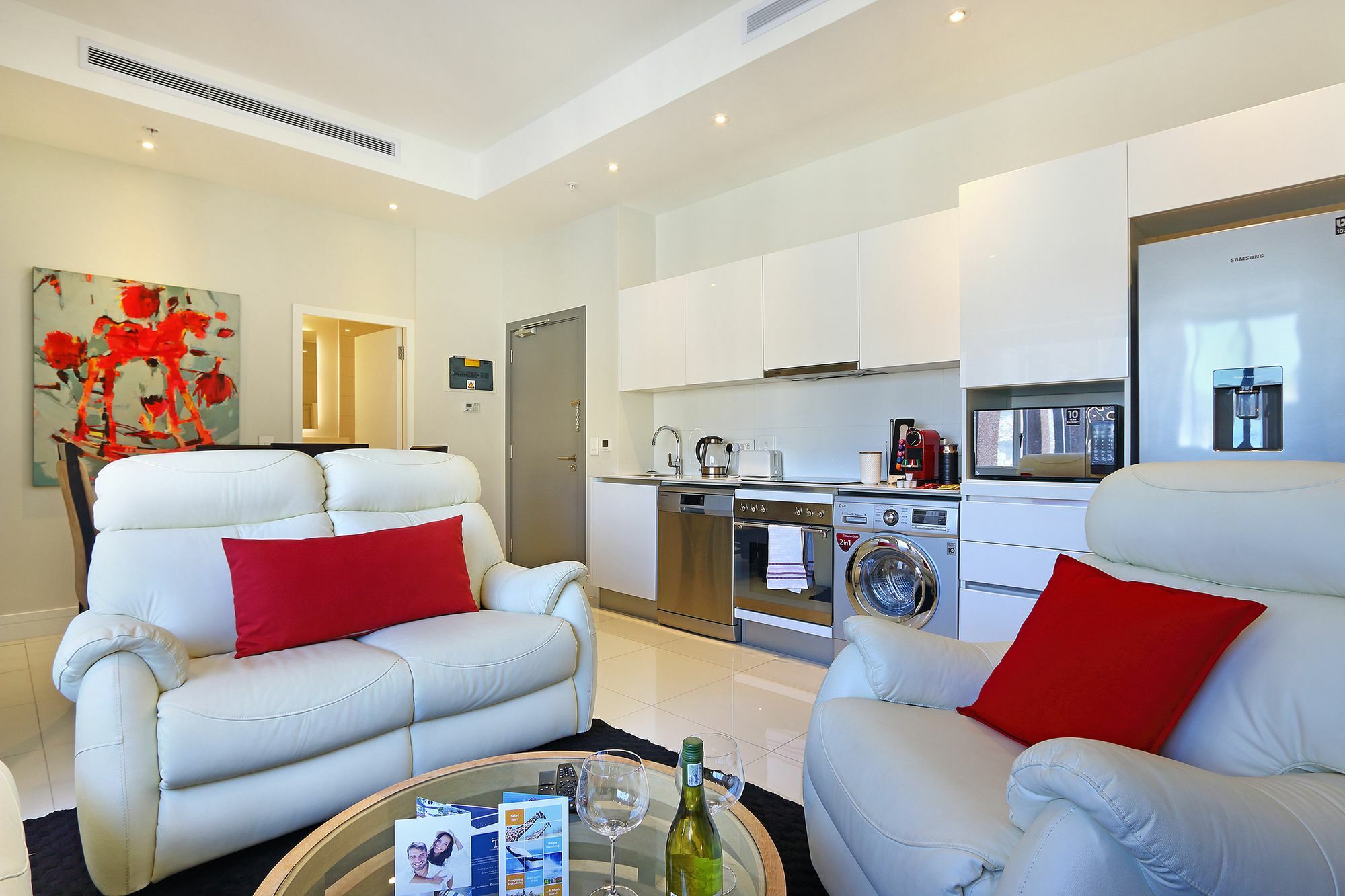 Triangle Luxury Suites By Totalstay Cape Town Bagian luar foto